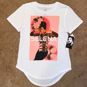 Selena 🗣🗣 tshirt